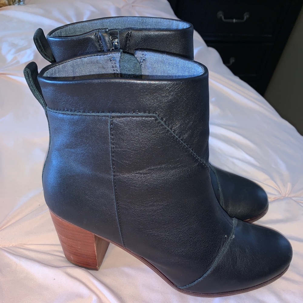 Toms Leather Lunata Booties